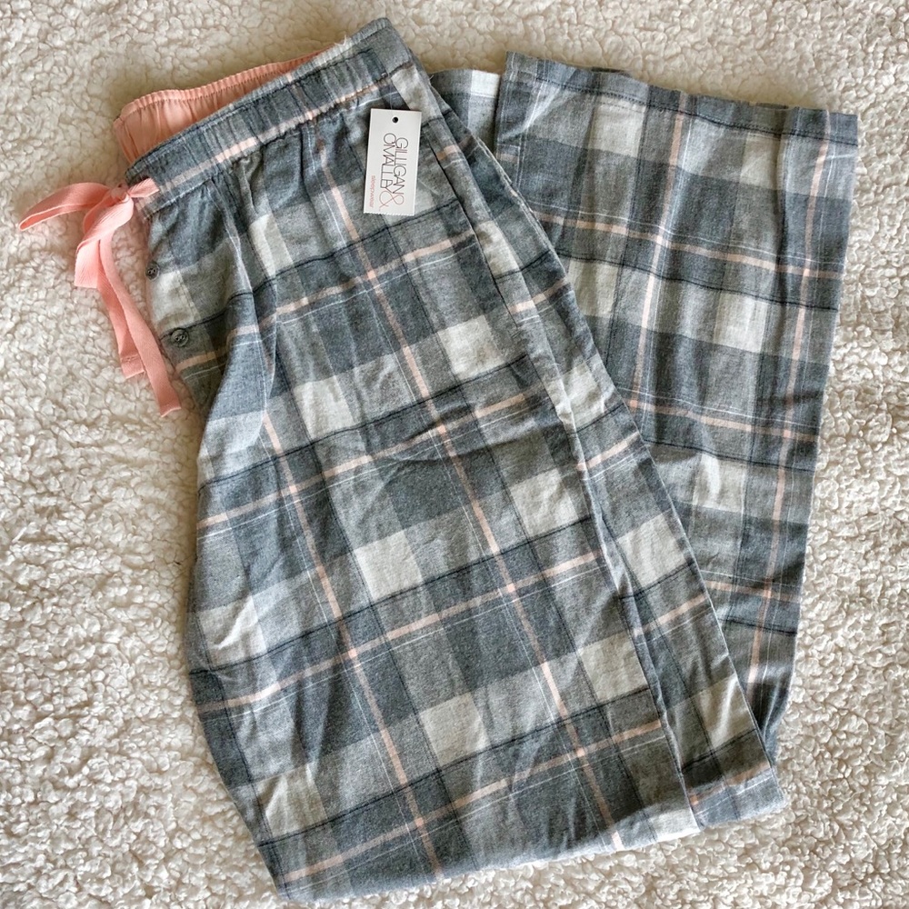 NWT Cute Plaid PJs